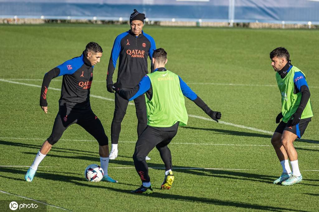 关键时刻体能课后，上海久事刷新队史纪录备战法甲，引发热议，训练强度明显提升的简单介绍-九游下载