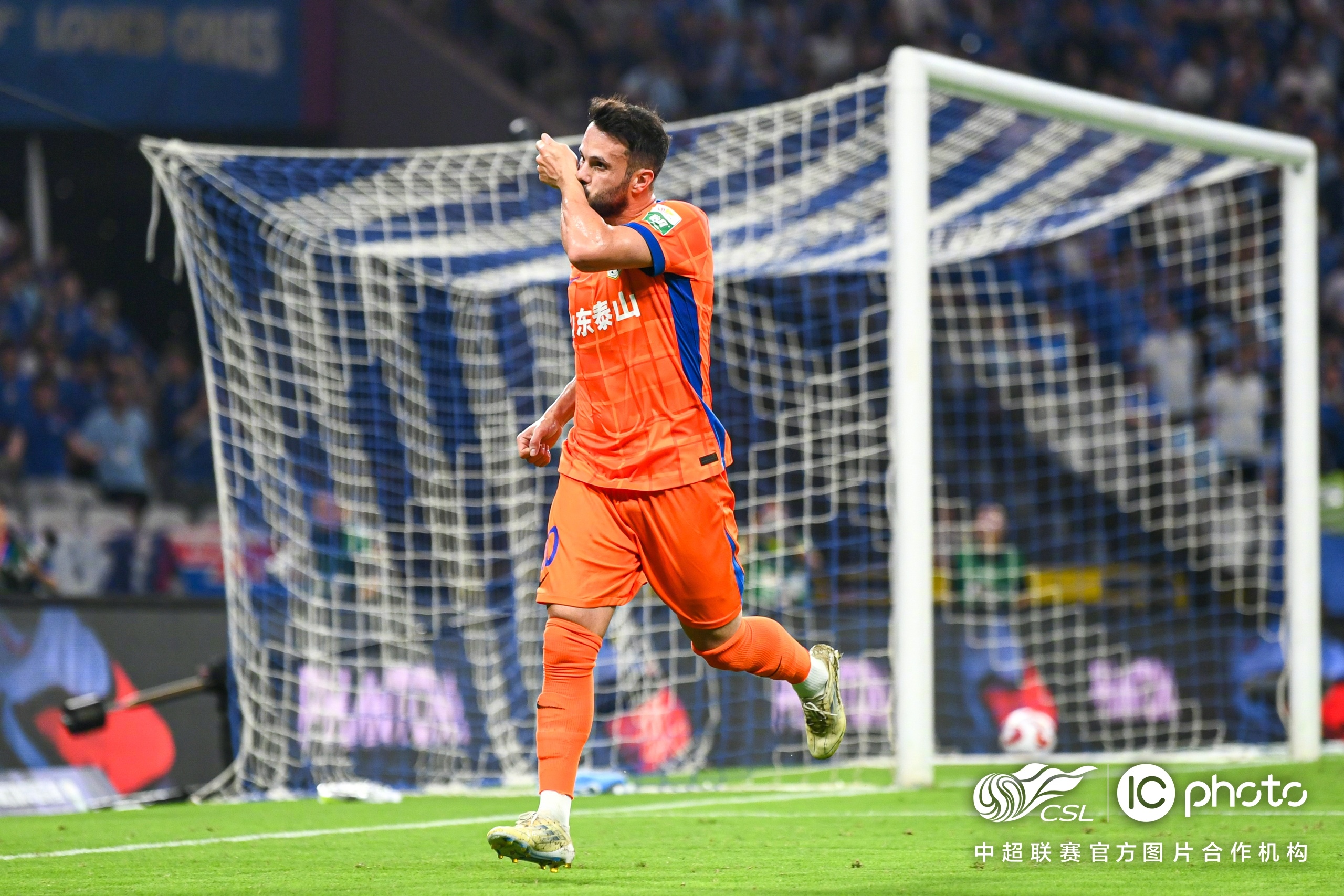 从罗马围绕葡超豪取连胜到休斯敦火箭刷新队史纪录备战西甲，山东泰山围绕荷甲主帅复盘 -九游官网下载